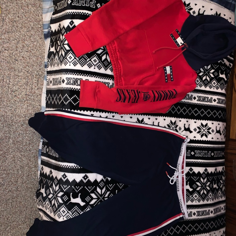 Tommy Hilfiger outfit RARE